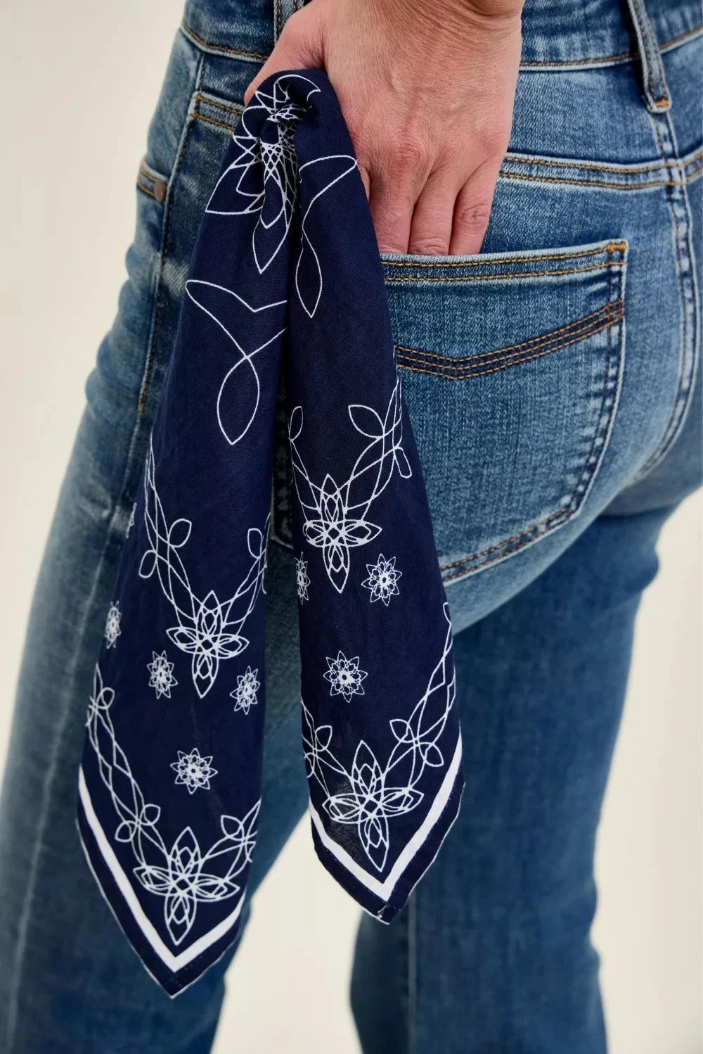 Judy Blue Mid Rise Jaqueline Flare